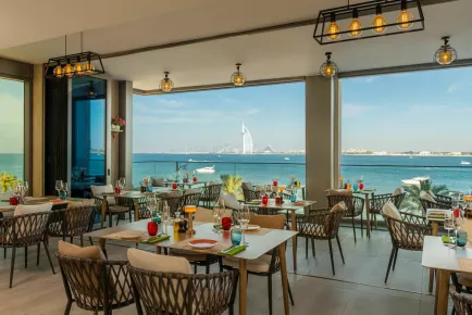Рестораны Aloft Palm Jumeirah