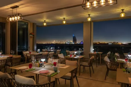 Рестораны Aloft Palm Jumeirah