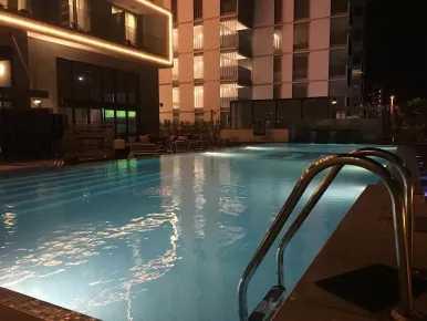 бассейн Aloft Palm Jumeirah
