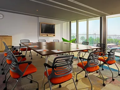 Отель Aloft Palm Jumeirah