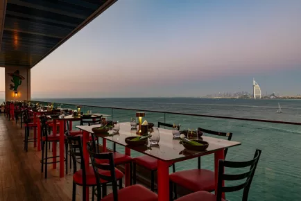 Рестораны Aloft Palm Jumeirah